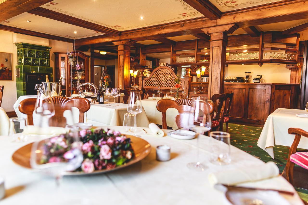 Hotel Loewen Eggenstein-Leopoldshafen Esterno foto